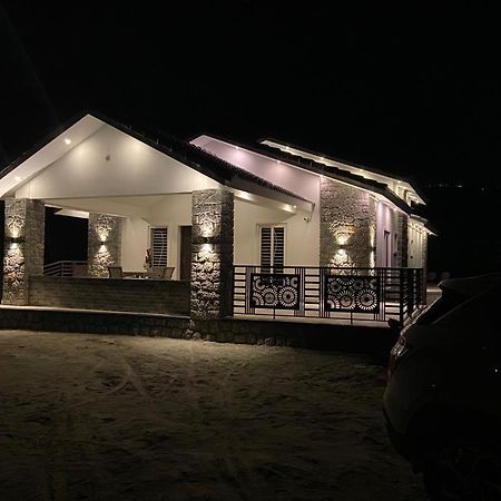 Rr Holiday Inn Кодайканал Екстер'єр фото